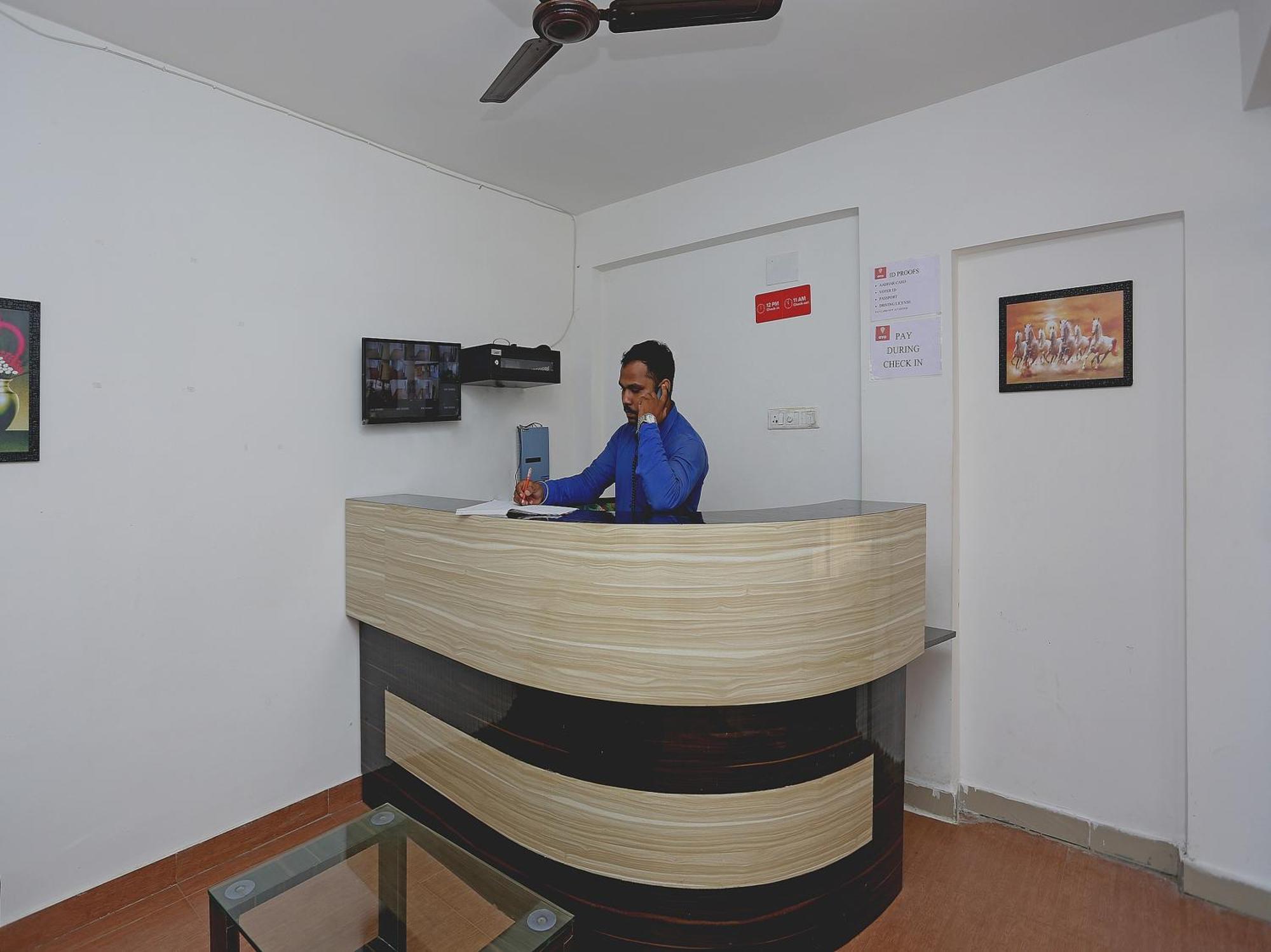 Oyo 17276 The Maple Tree Hotels Бхубанешвара Экстерьер фото
